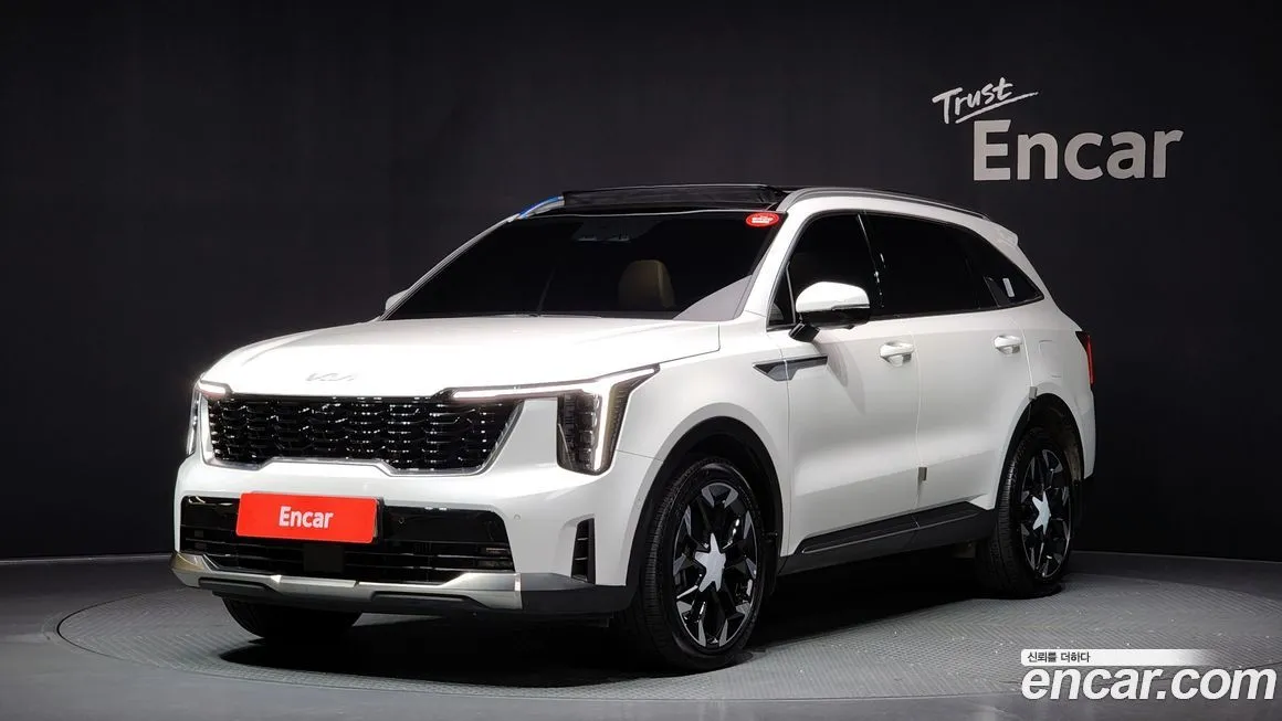 Kia Sorento — фото 1