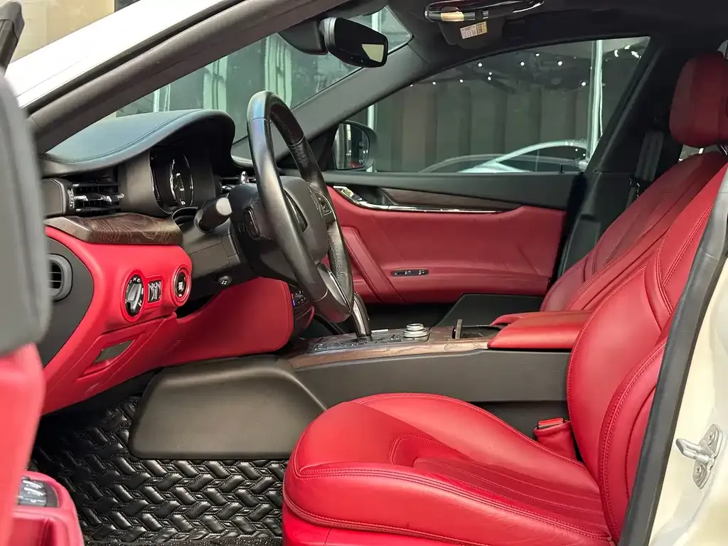 Maserati Quattroporte 2021 из CN, фото 4