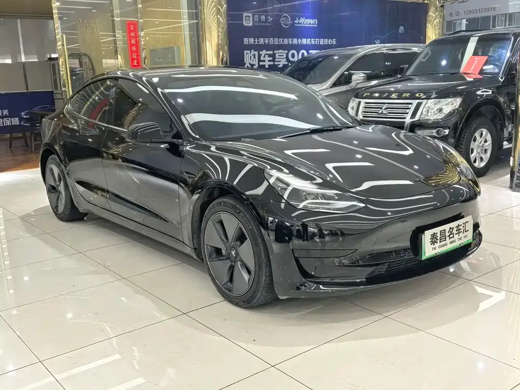 Tesla Model 3 — фото 3
