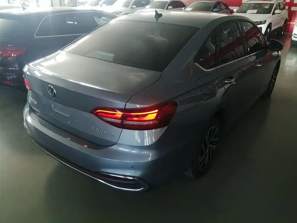 Volkswagen Lavida 2023 из CN, фото 7