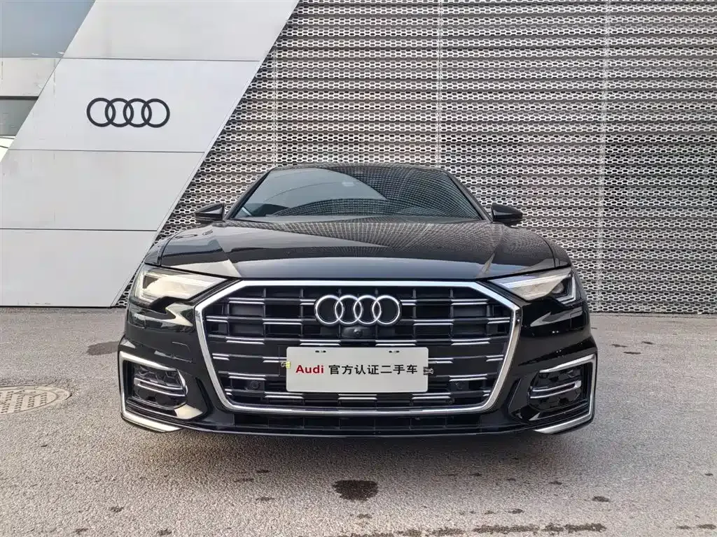 Audi A6L — фото 2