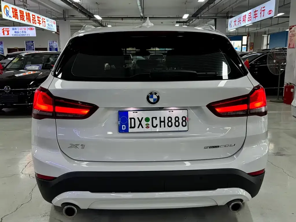 BMW X1 2021 из CN, фото 5