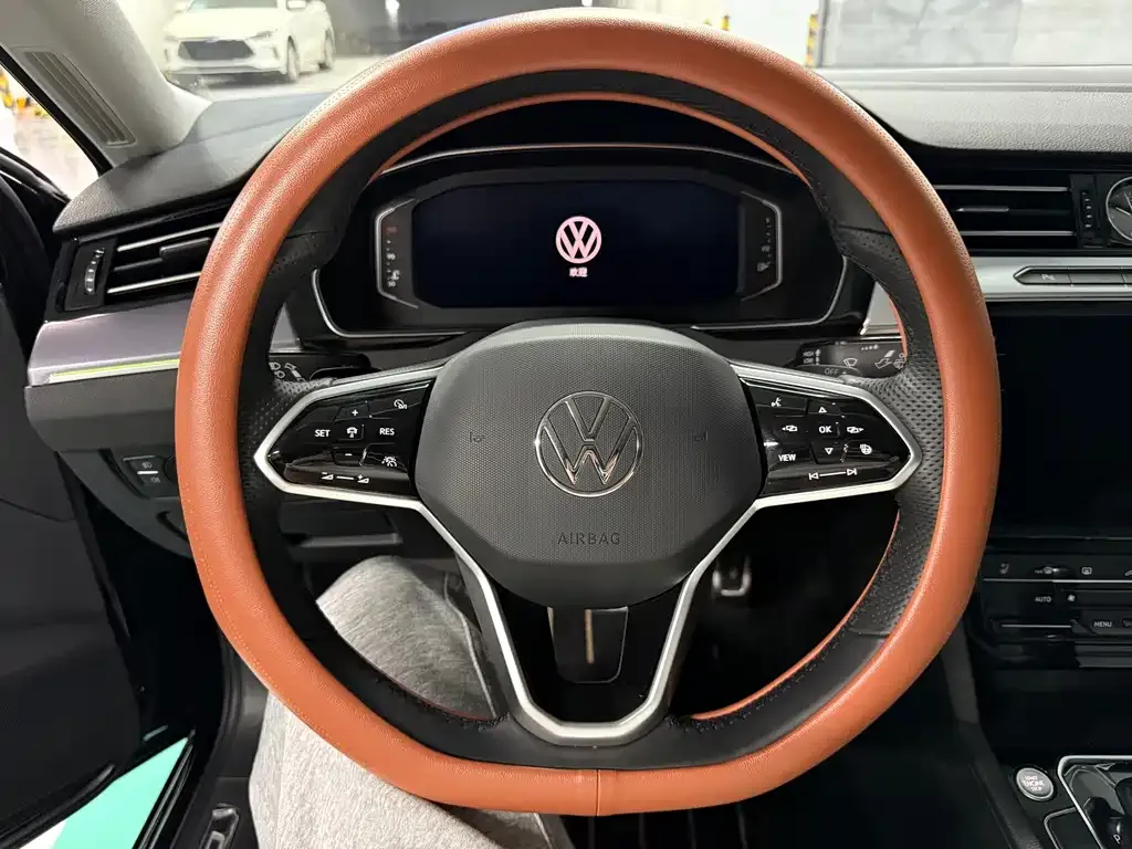 Volkswagen Magotan 2024 из CN, фото 6