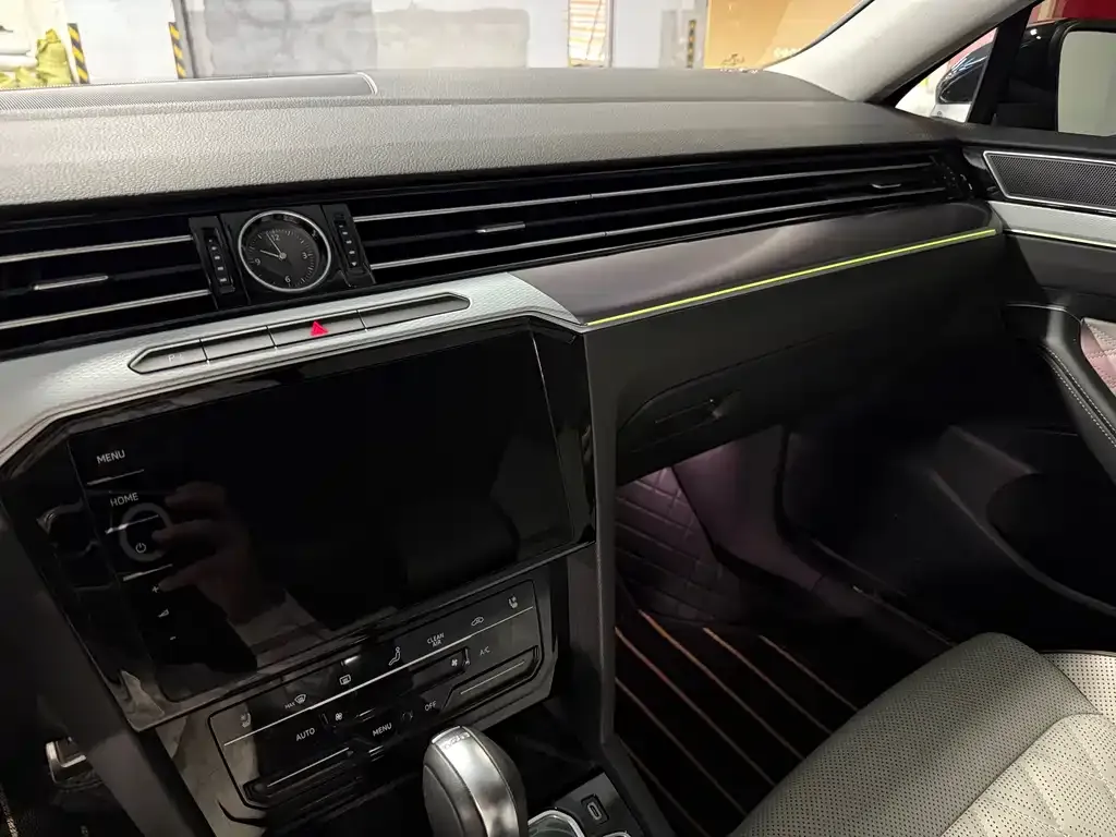 Volkswagen Magotan 2024 из CN, фото 7
