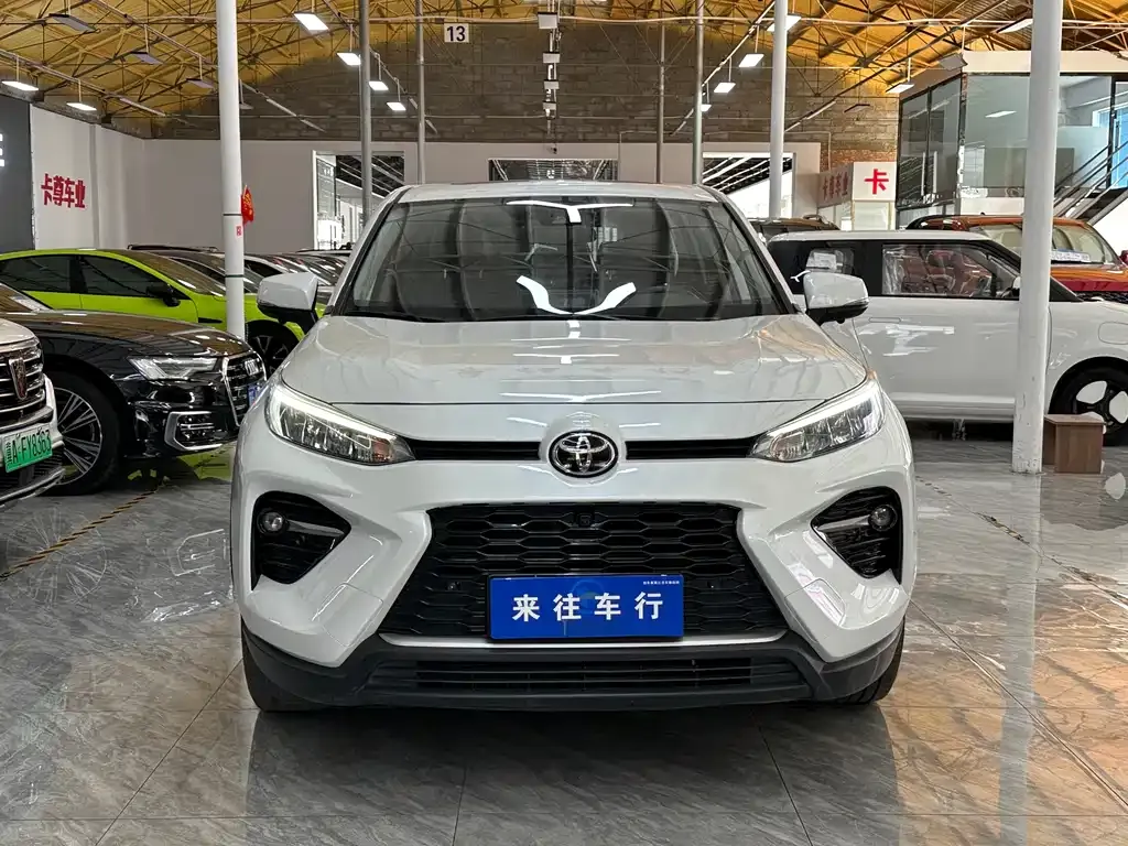 Toyota Wildlander 2023 из CN, фото 2