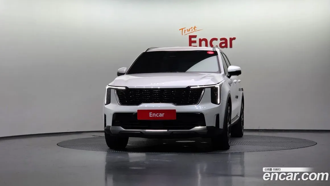 Kia Sorento — фото 3