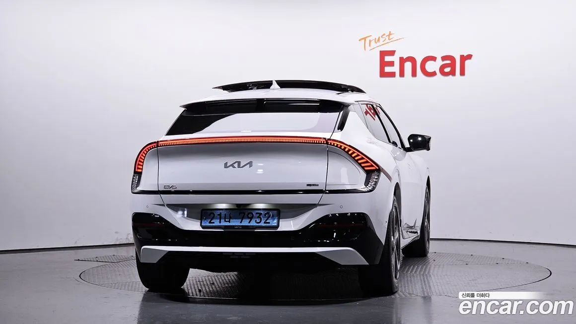 Kia EV6 — фото 4