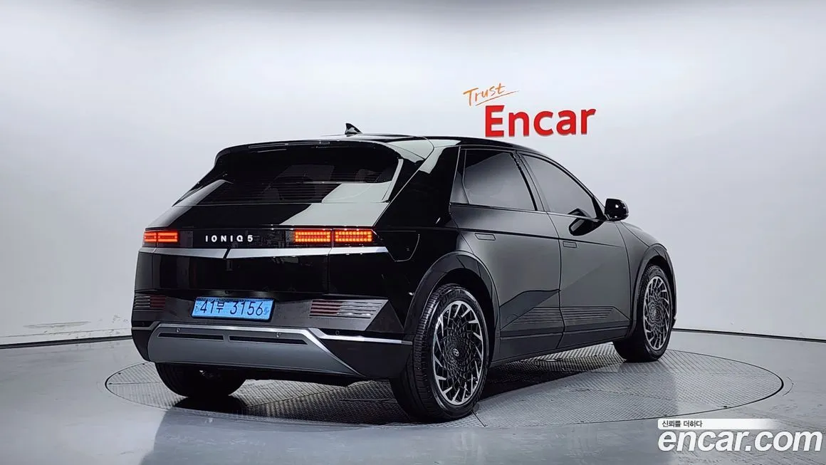Hyundai Ioniq5 — фото 2