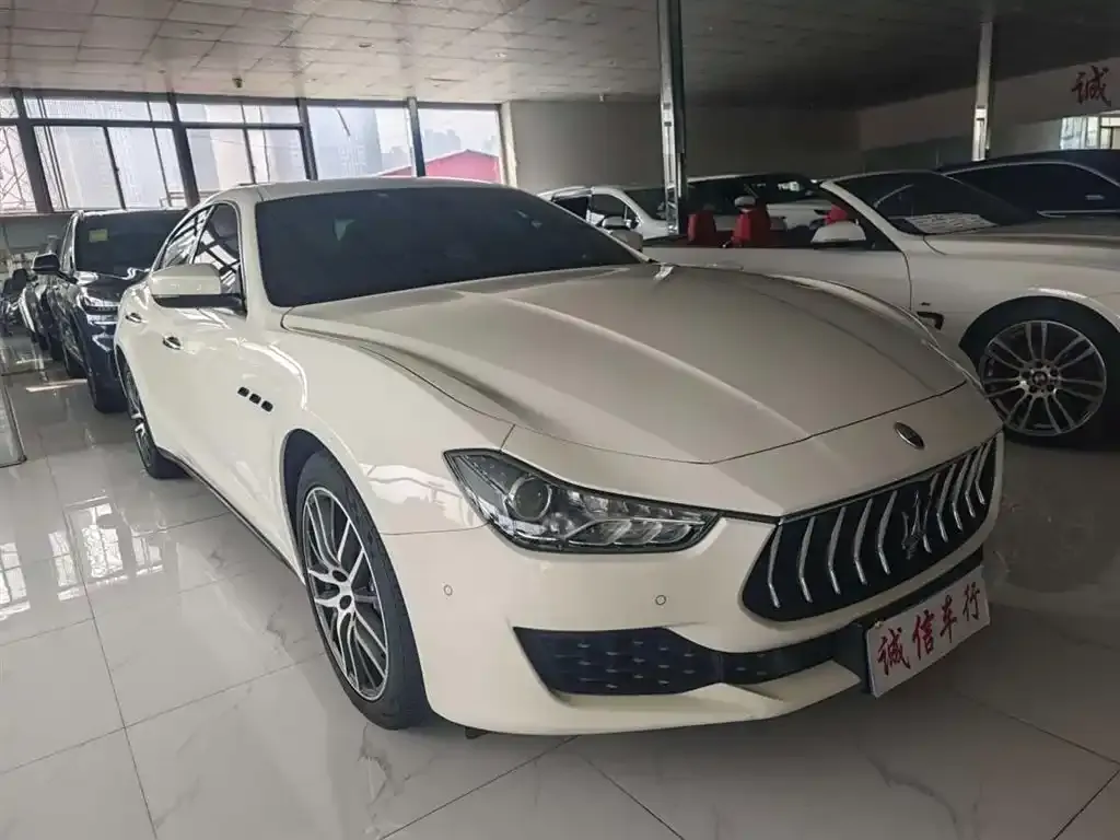 Maserati Ghibli — фото 3