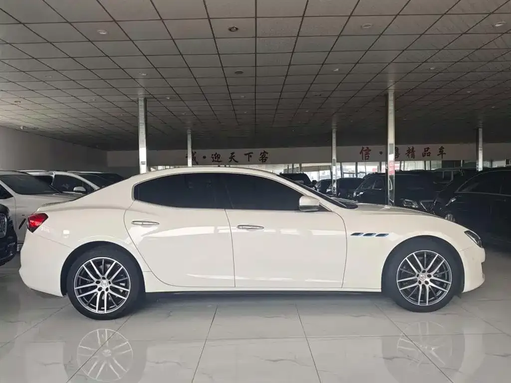 Maserati Ghibli — фото 4