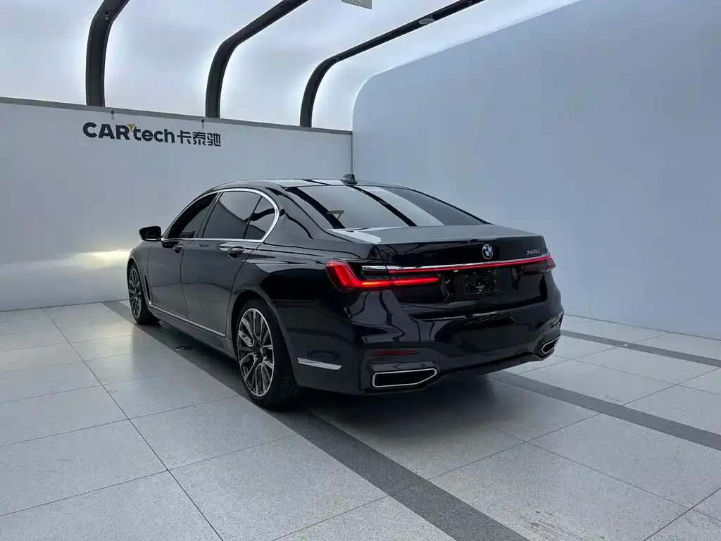 BMW 7 Series 2021 из CN, фото 6