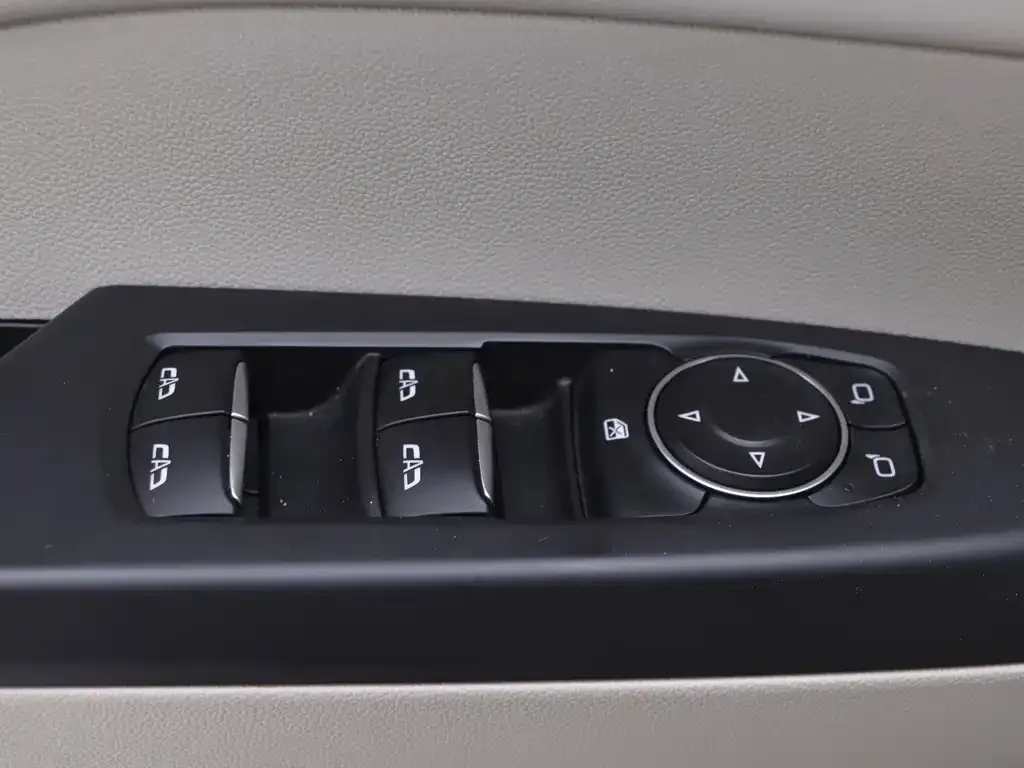Buick GL8 2024 из CN, фото 5