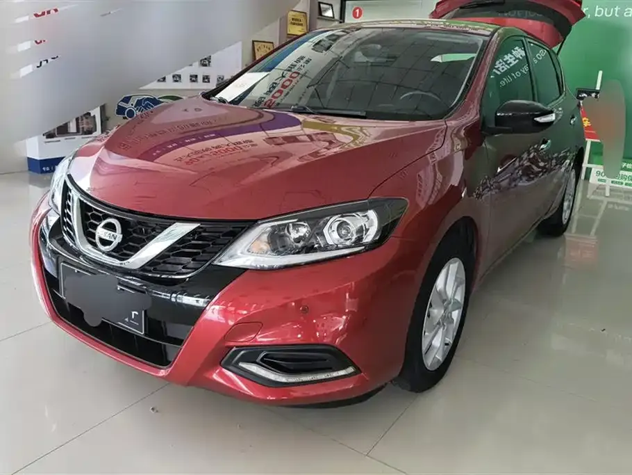 Nissan Tiida 2021 из CN, фото 1