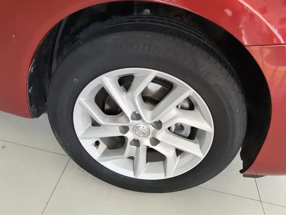 Nissan Tiida 2021 из CN, фото 6