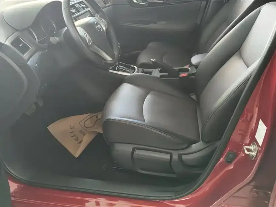 Nissan Tiida 2021 из CN, фото 9