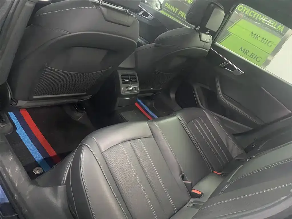 Audi A4L 2024 из CN, фото 6