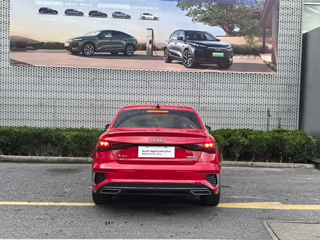 Audi A3 2023 из CN, фото 6