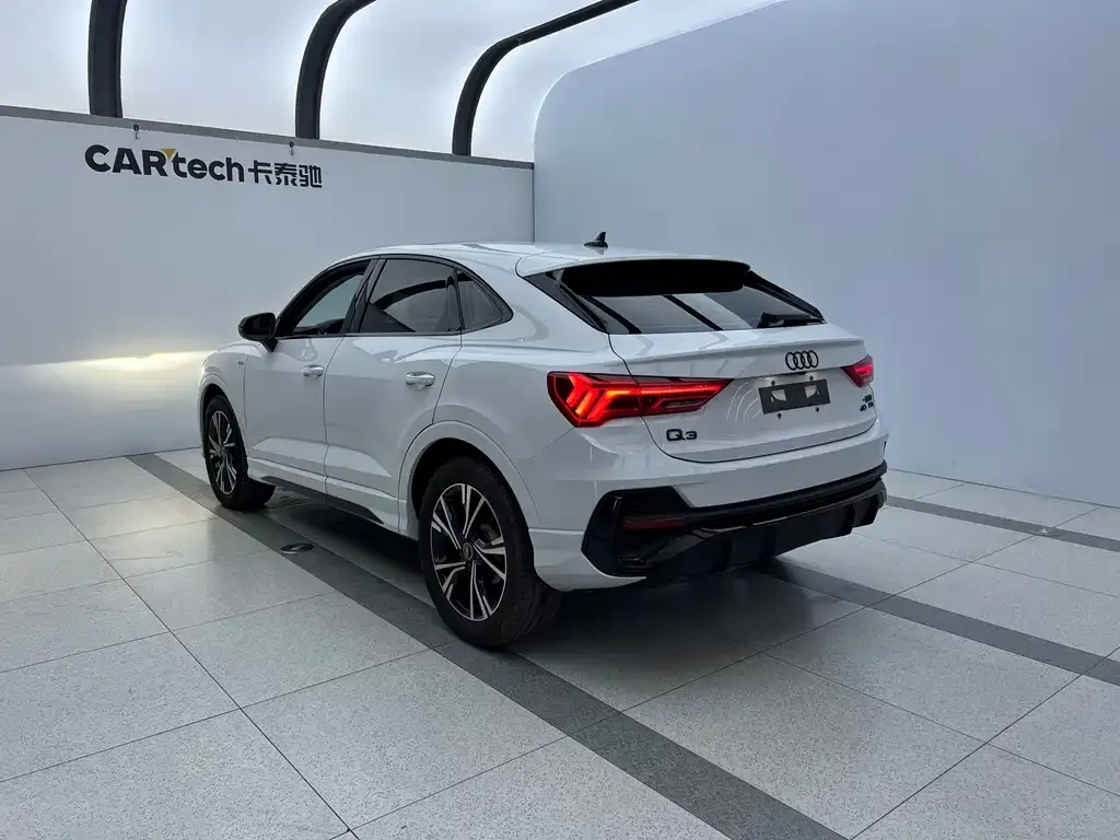 Audi Q3 Sportback — фото 4
