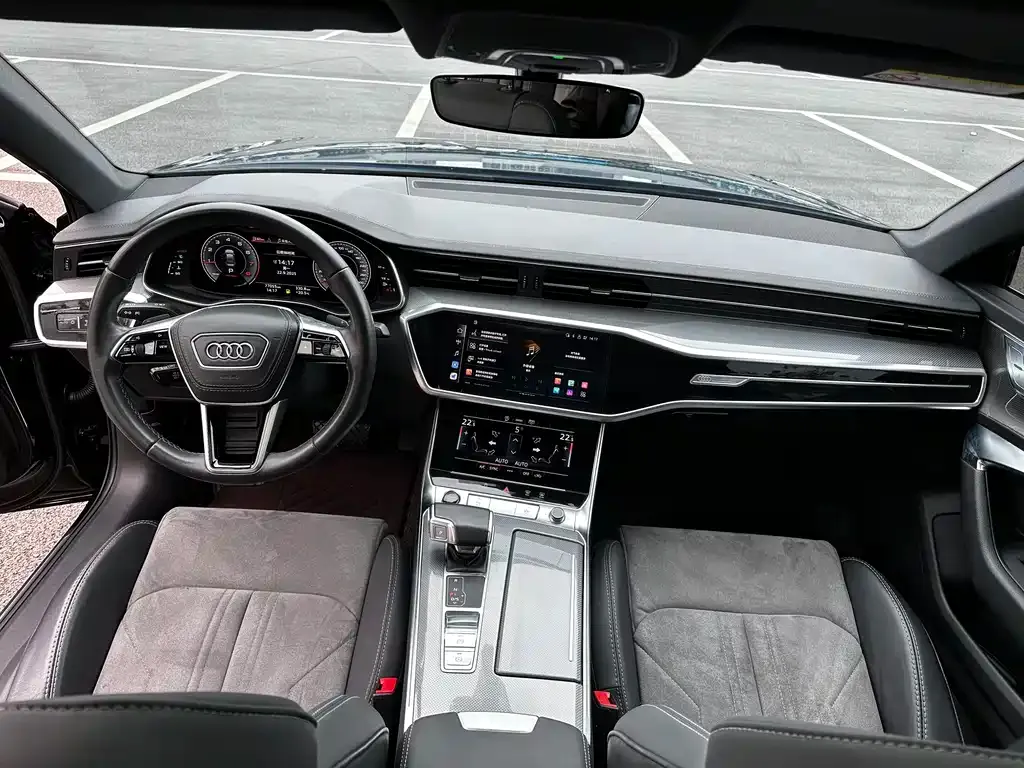 Audi A6L — фото 8