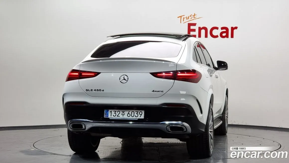 Mercedes-Benz GLE-Class — фото 4