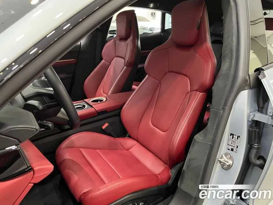 Porsche Taycan 2024 из KR, фото 10
