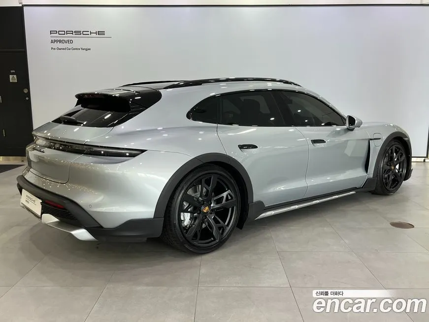Porsche Taycan 2024 из KR, фото 2