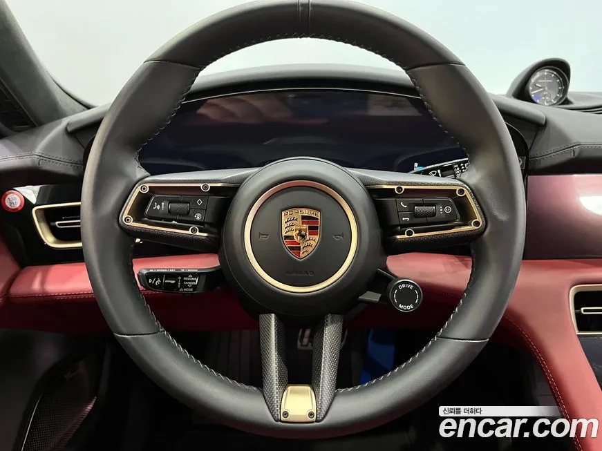 Porsche Taycan 2024 из KR, фото 9