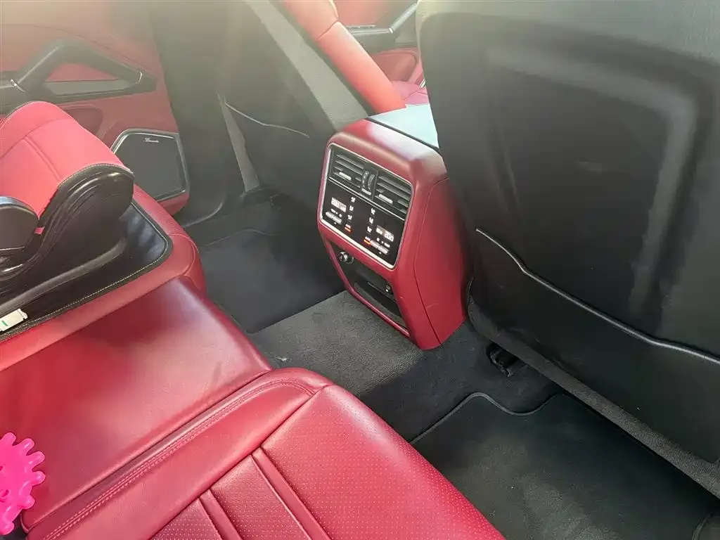 Porsche Cayenne 2023 из CN, фото 6