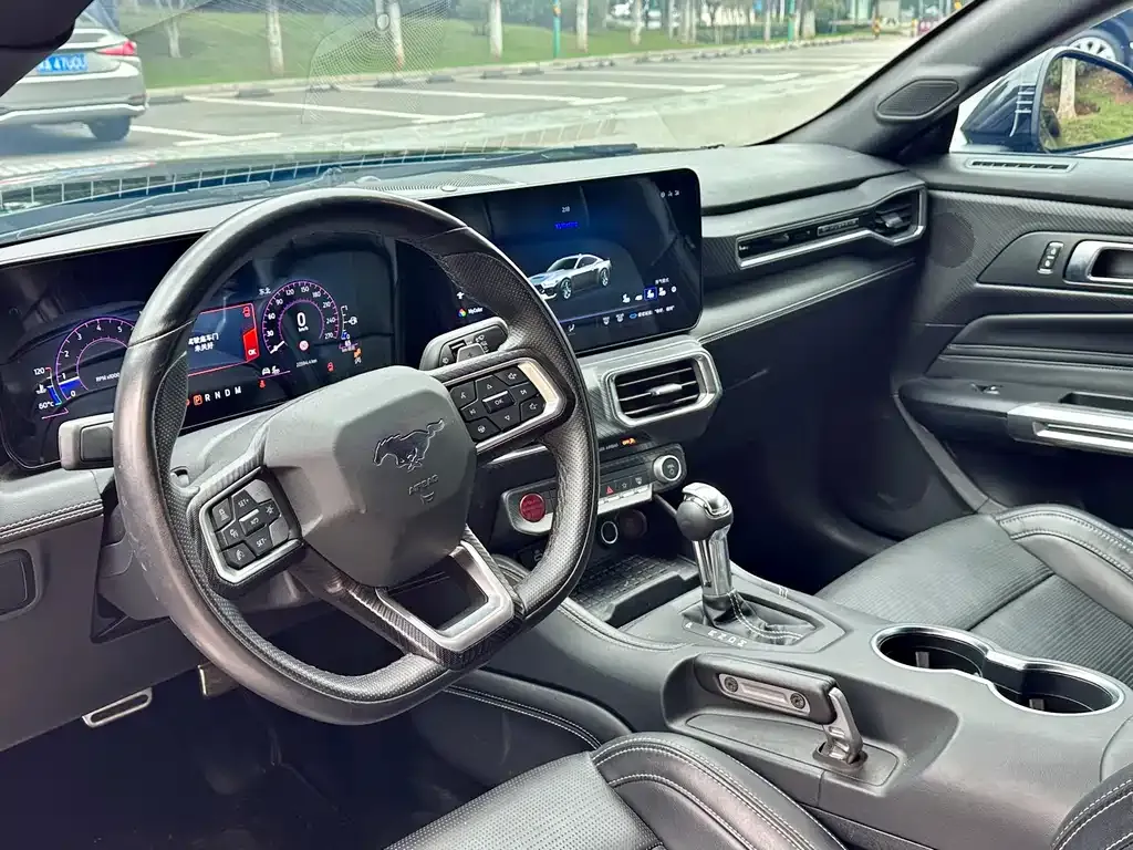 Ford Mustang 2024 из CN, фото 4