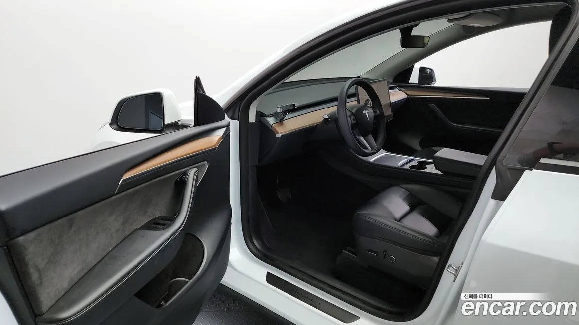 Tesla Model Y 2022 из KR, фото 10