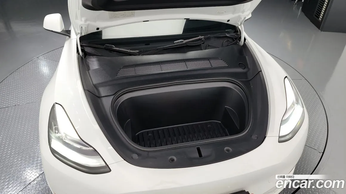 Tesla Model Y 2022 из KR, фото 6