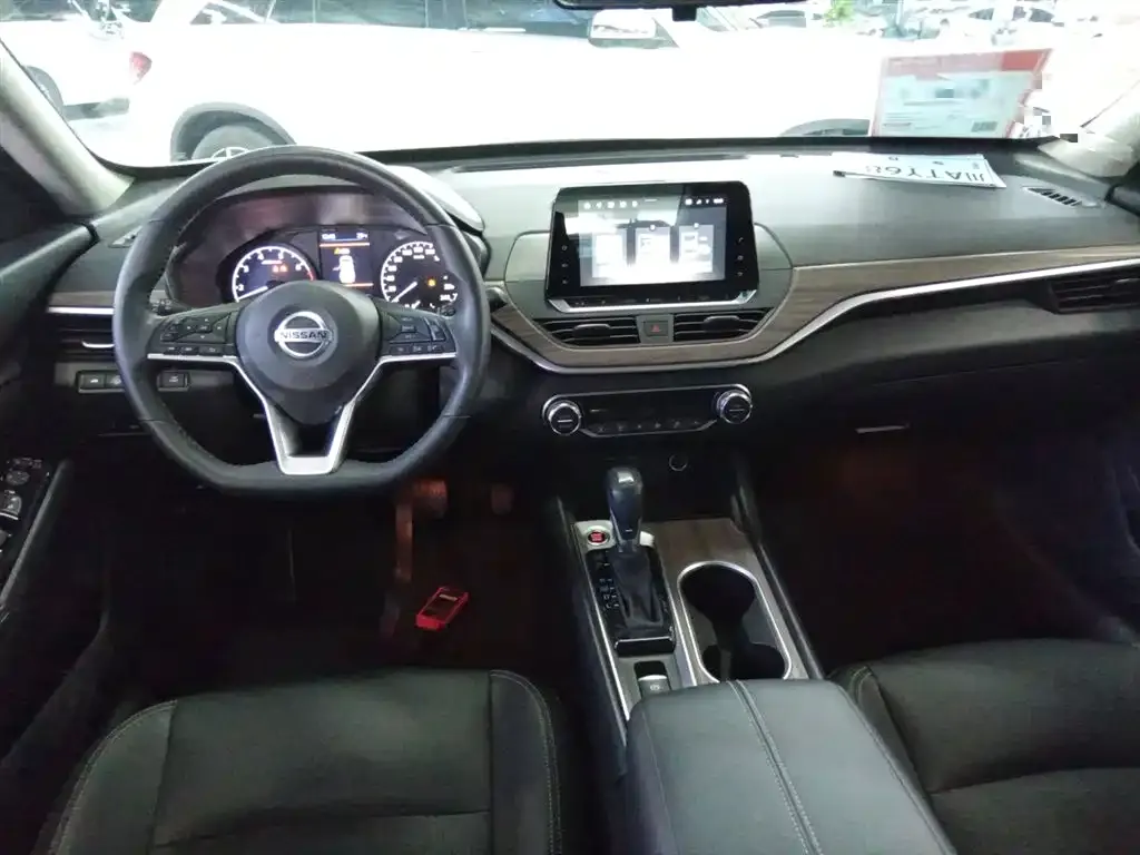Nissan Teana 2022 из CN, фото 10