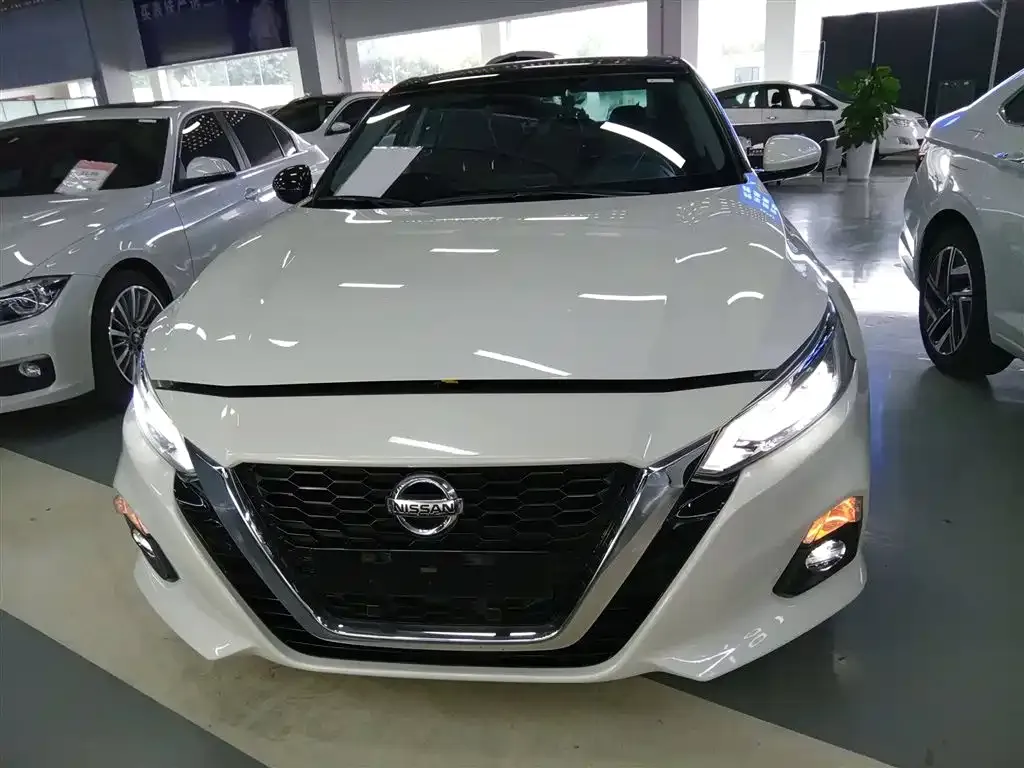 Nissan Teana 2022 из CN, фото 3