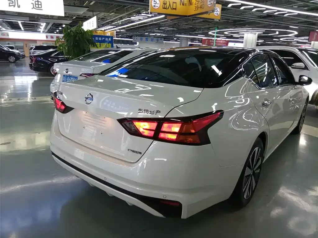 Nissan Teana 2022 из CN, фото 7