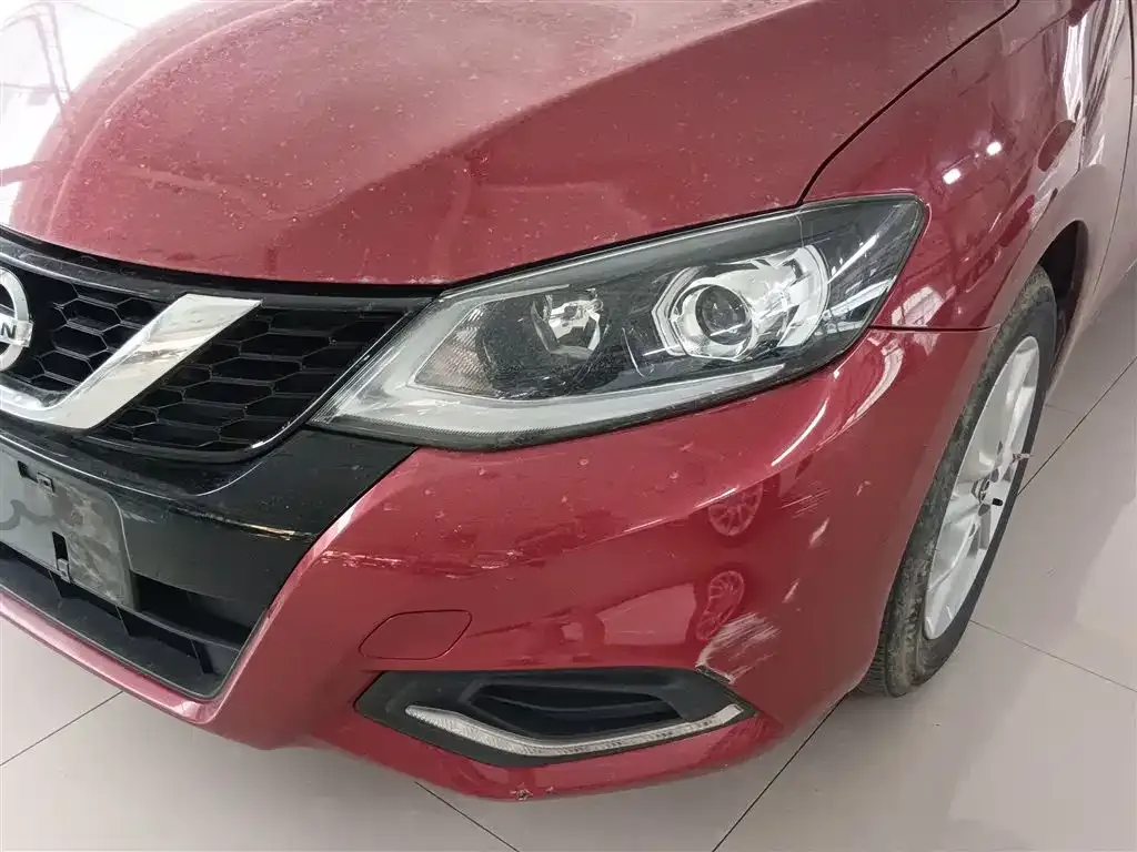 Nissan Tiida 2022 из CN, фото 3