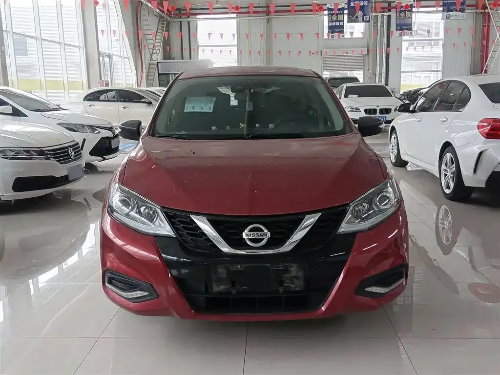 Nissan Tiida 2022 из CN, фото 8
