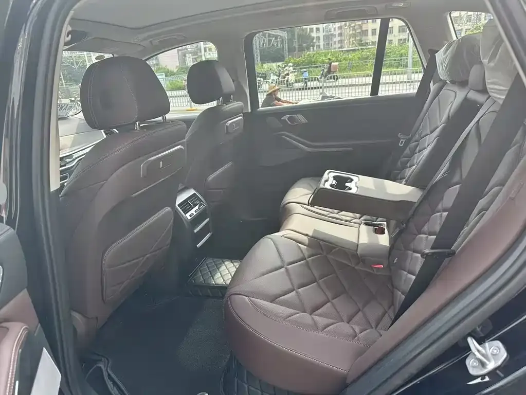 BMW X5 2025 из CN, фото 6