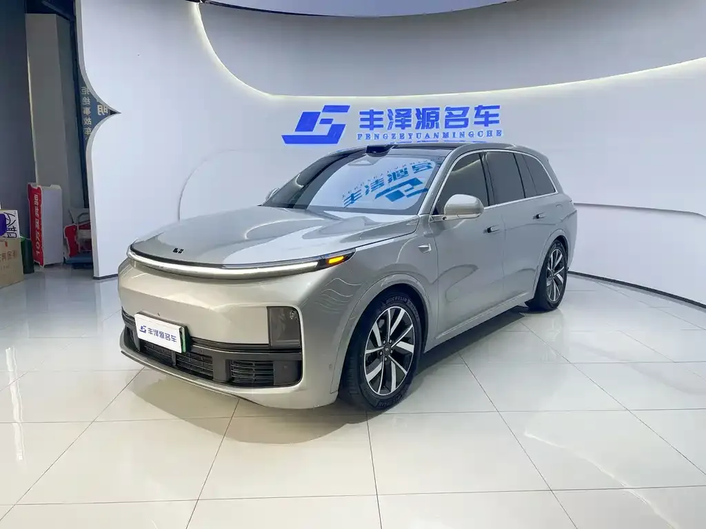 Li Auto L8 2024 из CN, фото 1