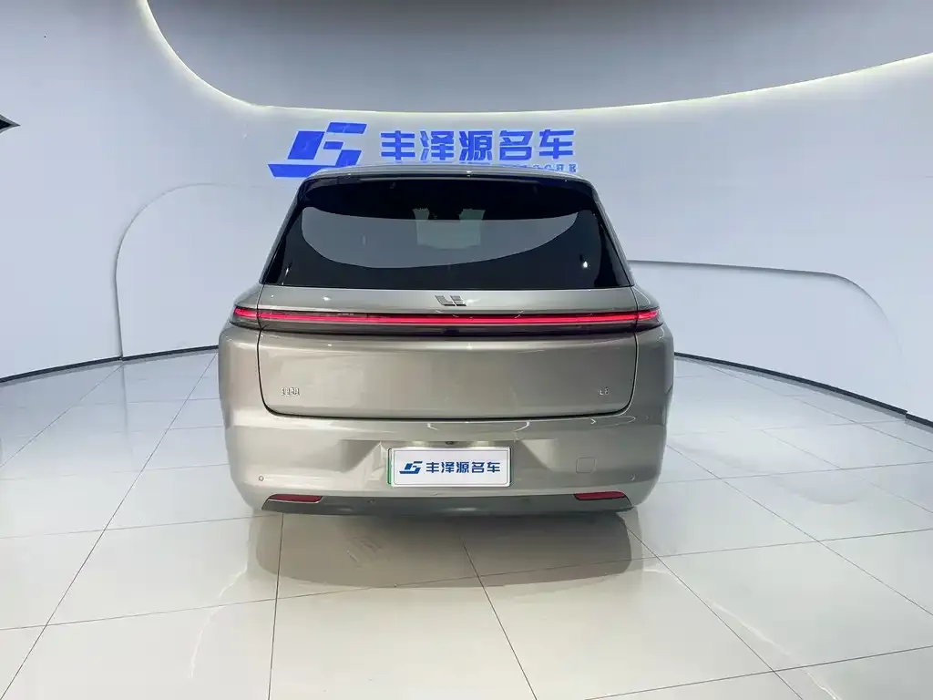 Li Auto L8 2024 из CN, фото 4
