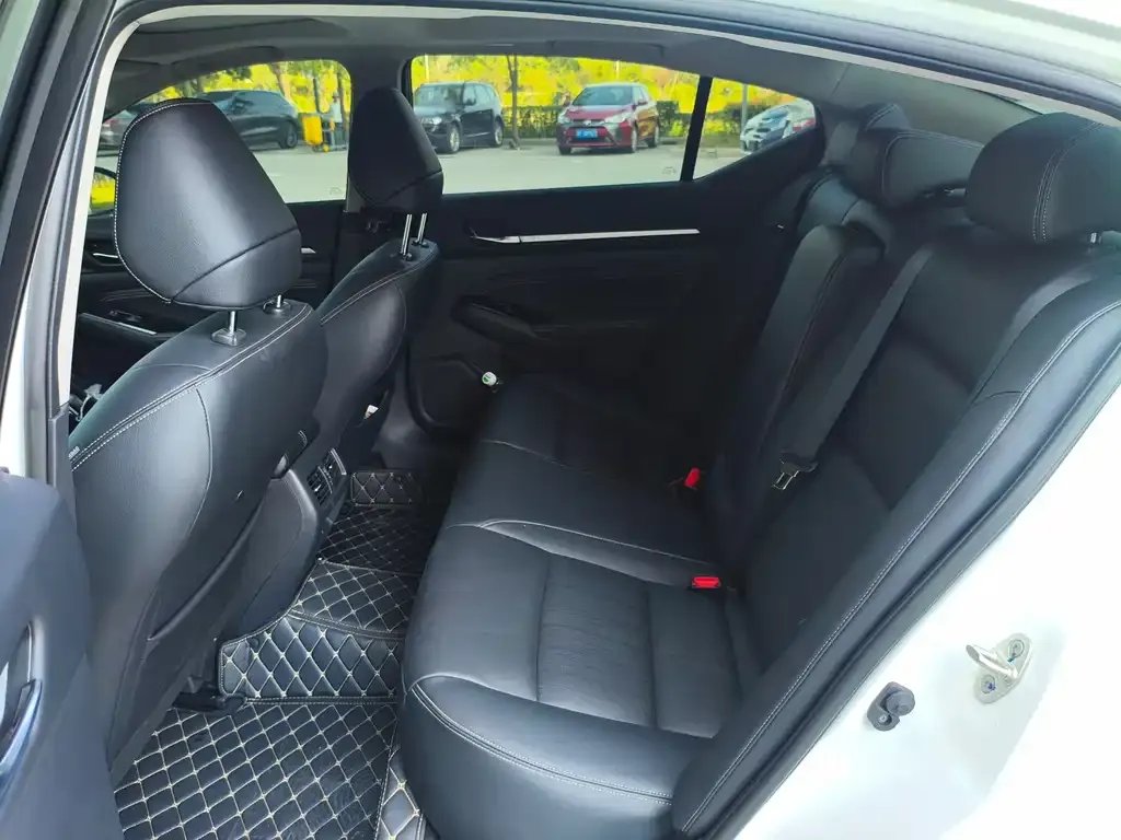 Nissan Teana 2024 из CN, фото 4