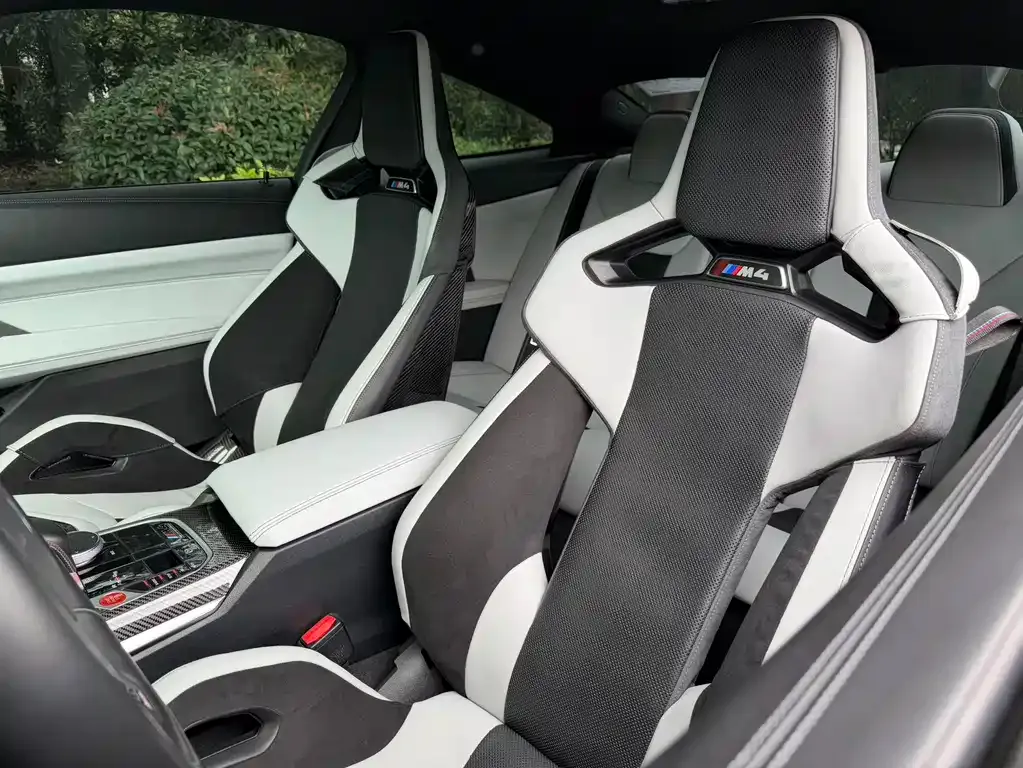 BMW M4 2023 из CN, фото 9