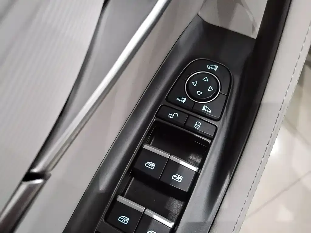 BYD PLUS New Energy 2025 из CN, фото 10