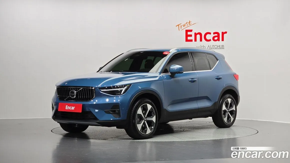 Volvo XC40 2024 из KR, фото 1