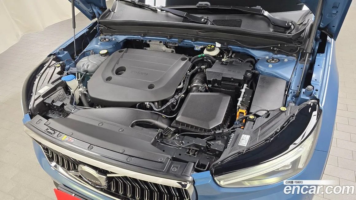 Volvo XC40 2024 из KR, фото 6