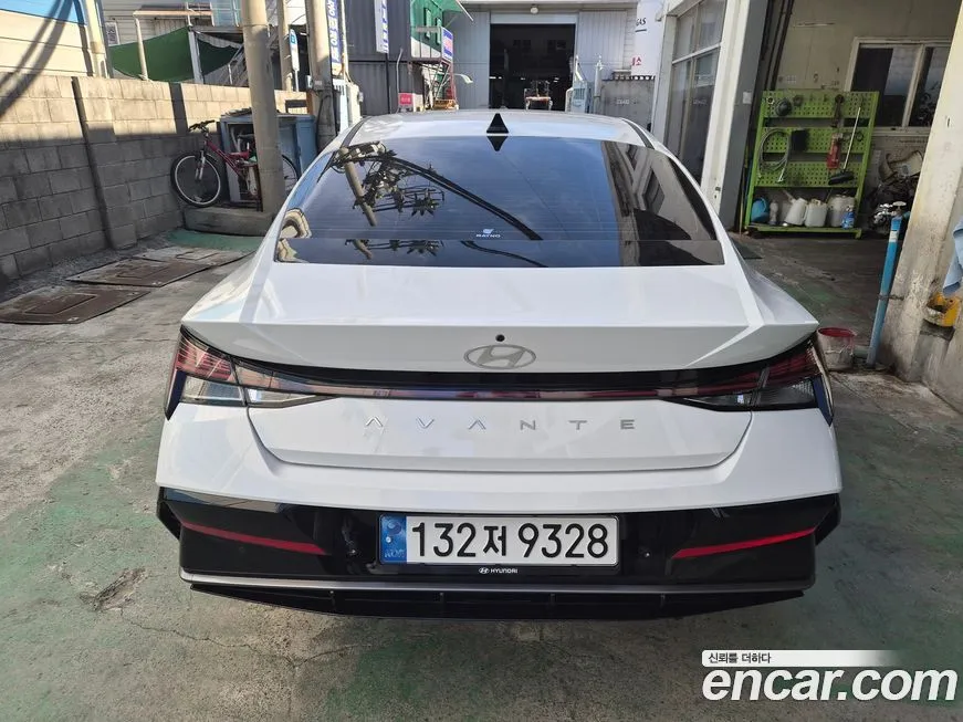 Hyundai AVANTE — фото 3