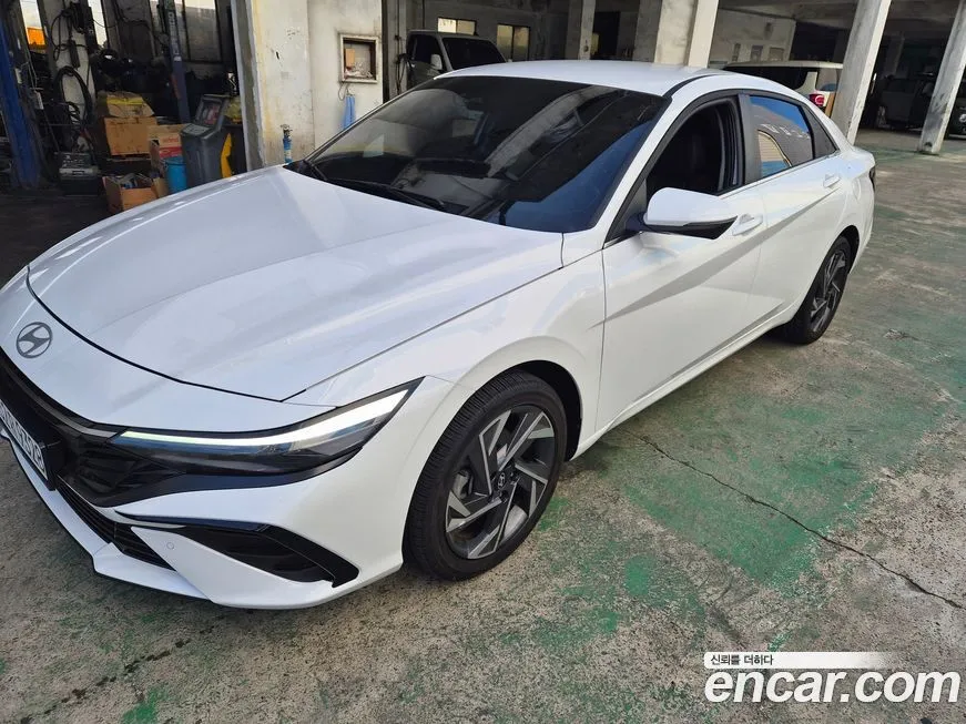 Hyundai AVANTE — фото 5