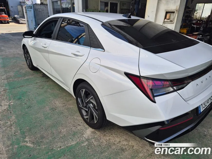 Hyundai AVANTE — фото 6
