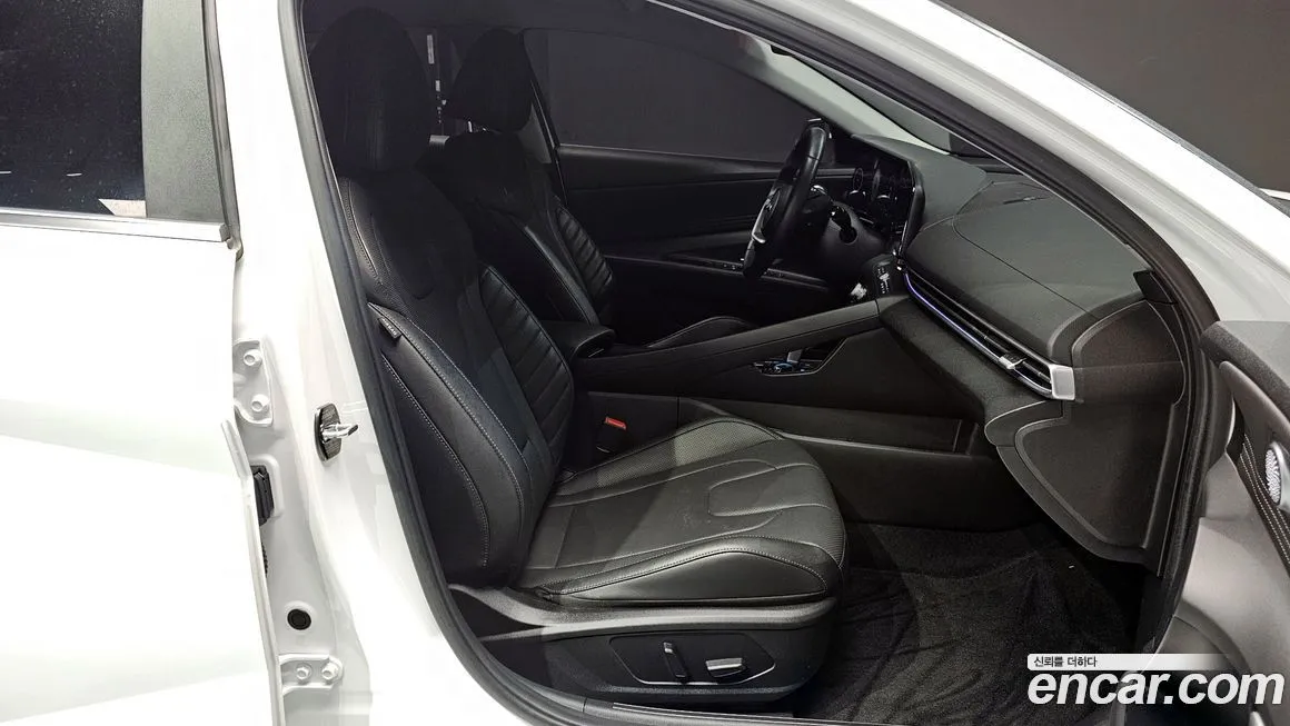 Hyundai AVANTE 2023 из KR, фото 10