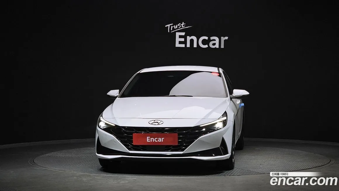 Hyundai AVANTE 2023 из KR, фото 3