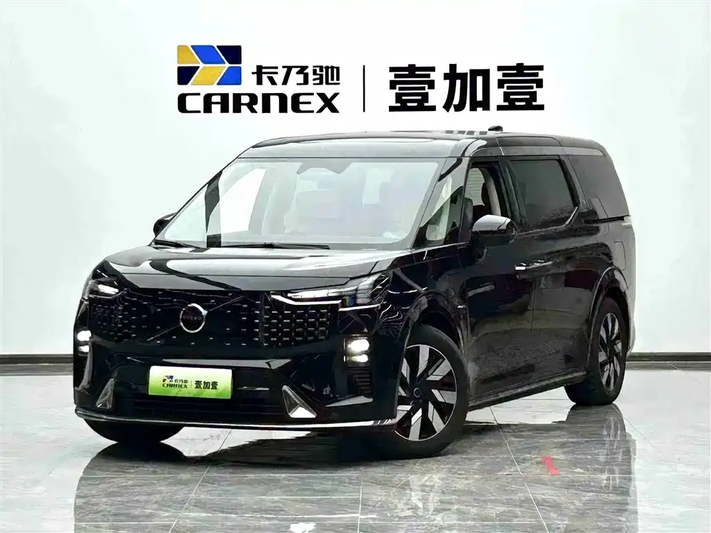 Volvo EM90 2024 из CN, фото 1